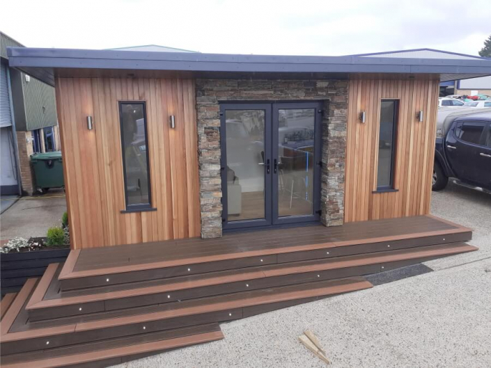 Bespoke garden office 3