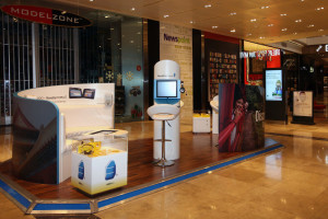 Shopping centre display - Rosetta Stone